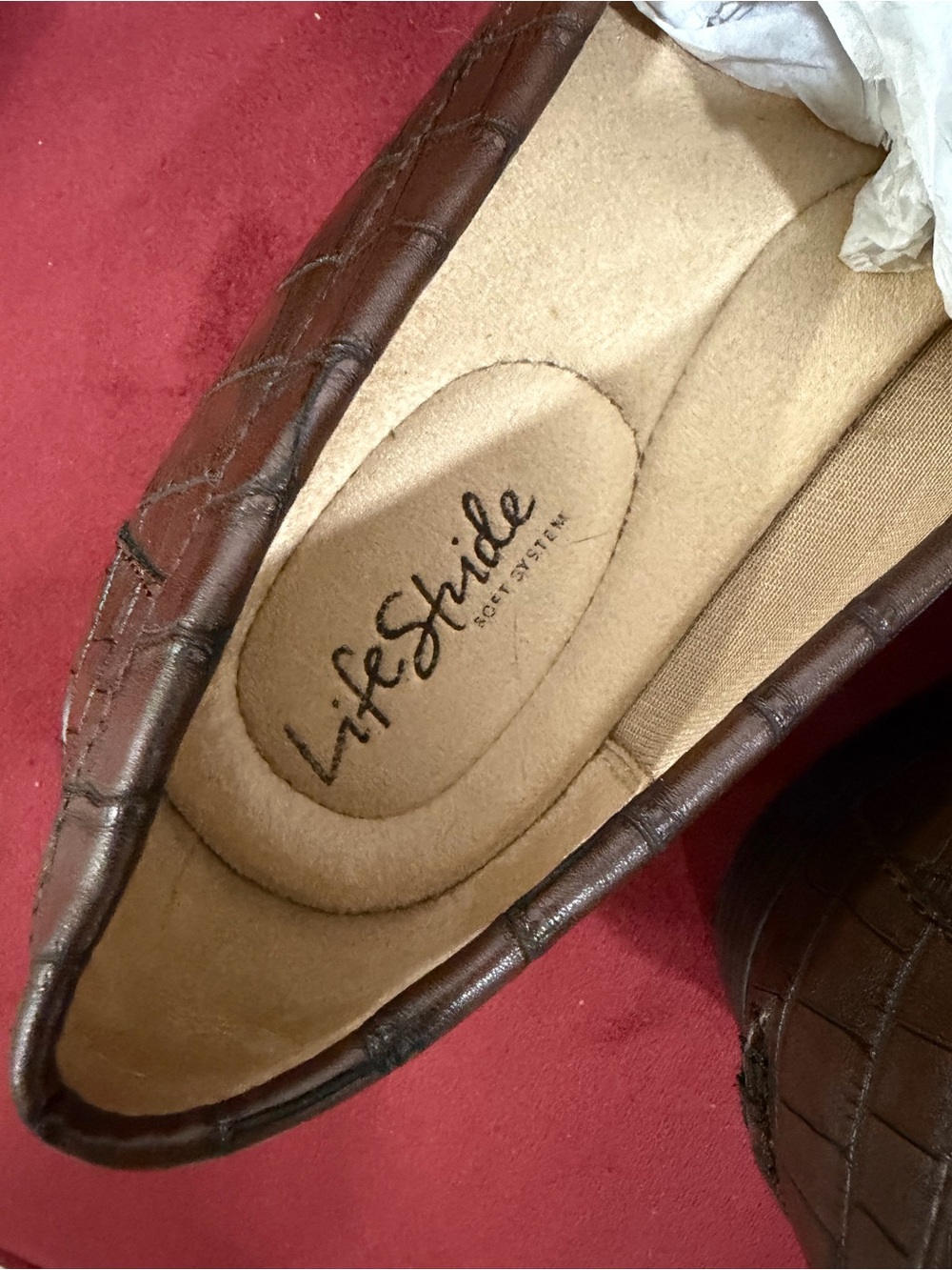Life Stride Women's Brown Croc-Embossed Slip-On Loafers - Picture 7 of 8